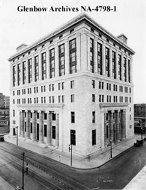 Calgary Public Building completed, 1931, Glenbow Archives / Le Calgary Public Building complété, 1931, les Archives de Glenbow